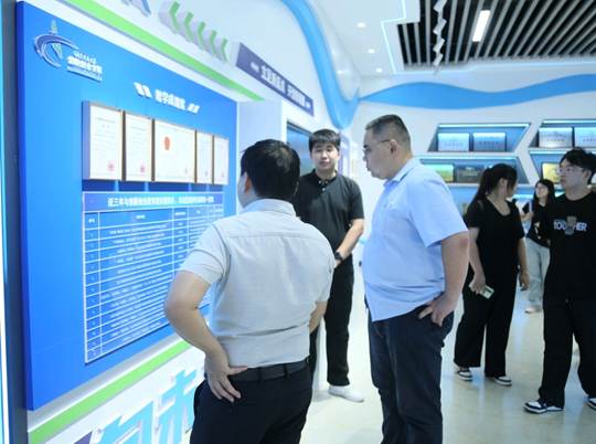 图示, 示意图

中度可信度描述已自动生成:ver1